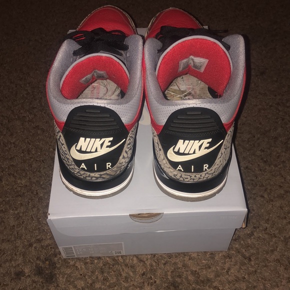 Jordan 3 red cement - Picture 4 of 5